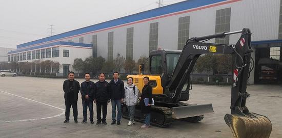 绿色新动力 沃尔沃EC55电动挖掘机交付试用引领工程机械电气化浪潮